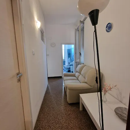 Yasna Apartamento Génova